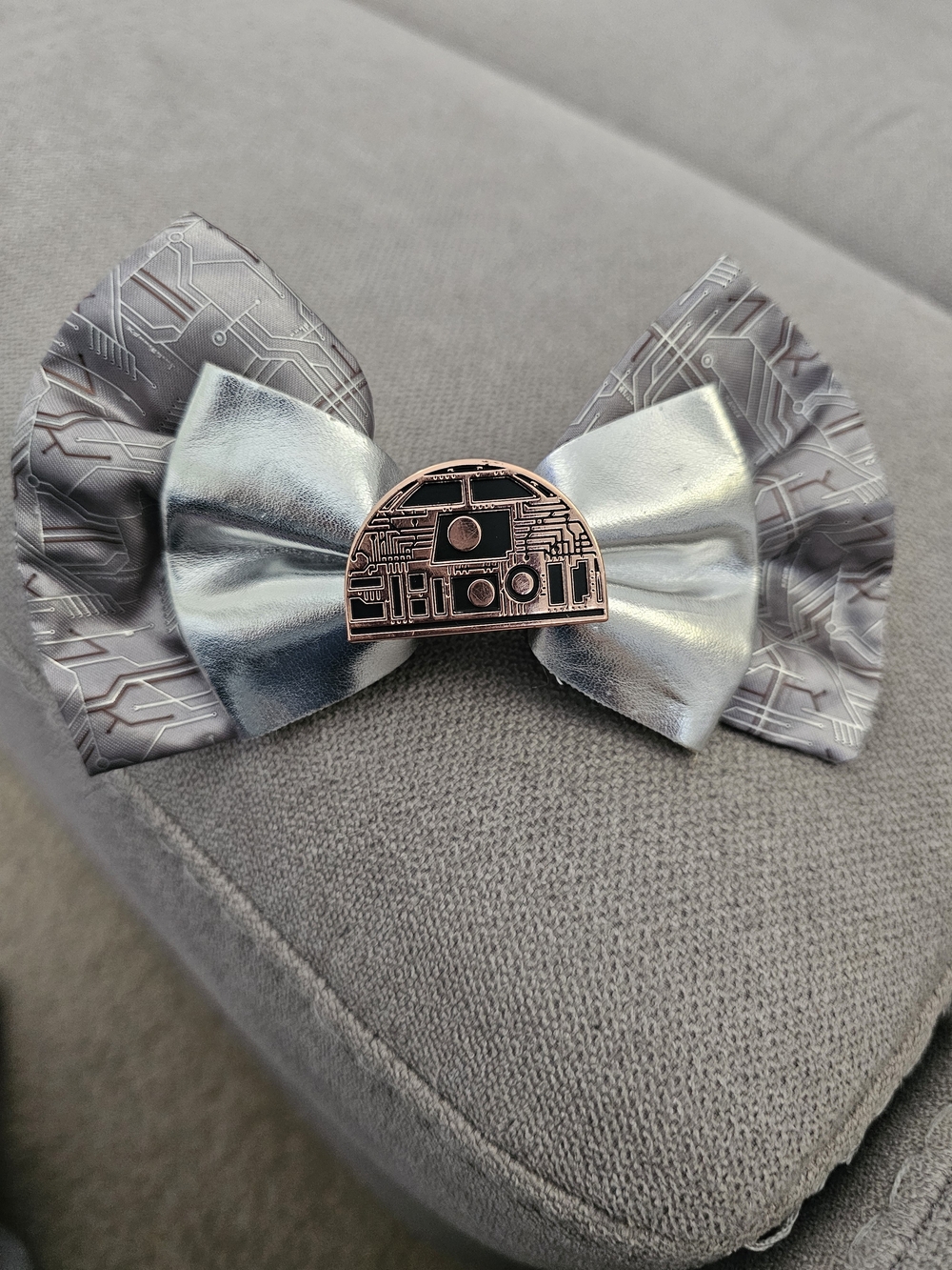 Star Wars Silver Bow Hair Clip with Rose Gold Clip